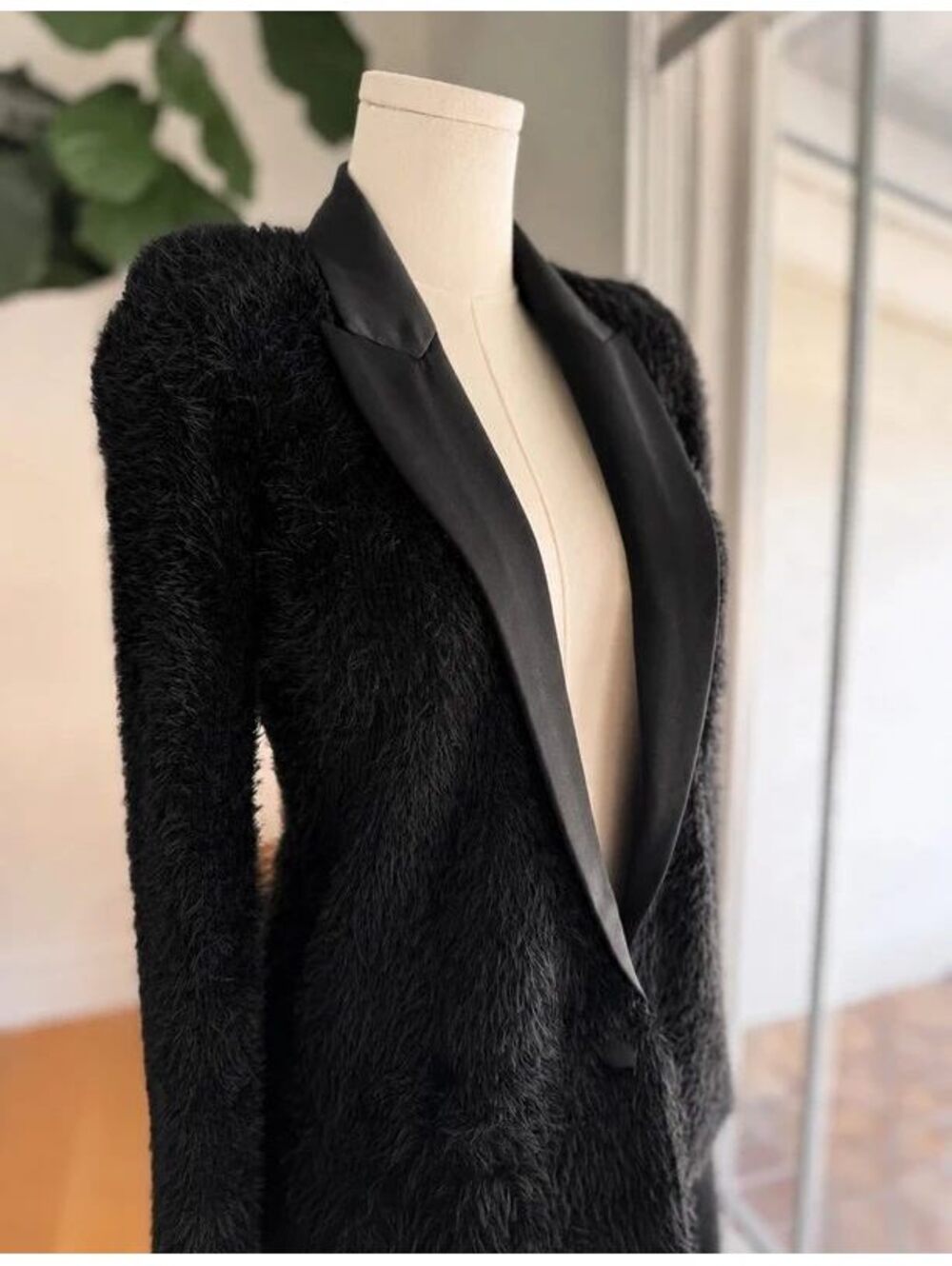 NWT L'Agence Baileigh satin lapel knit blazer black unique so fun love 12